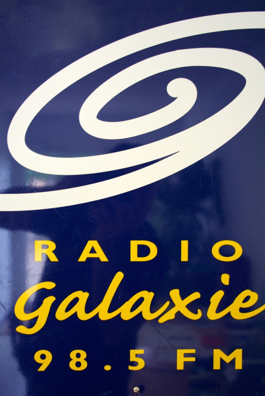 logo radio galaxie