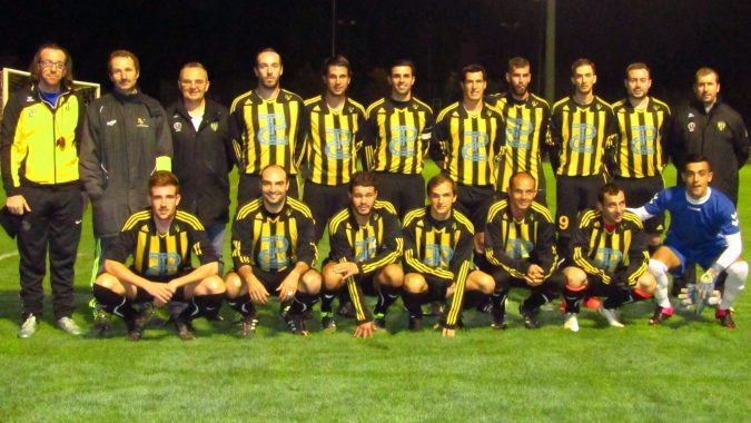 L'équipe Sénior 1 contre Neste.