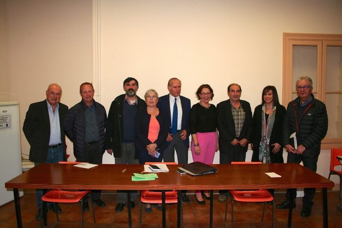 Entouré par les nouveaux vice-présidents, le président Gérard Roujas (absent de la photo Paul Marie Blanc)