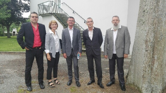 Denis Turrel, directeur de l'association, Christophe Ferré directeur adjoint d'un foyer de vie et Daniel Sadge directeur d'un foyer de vie. Joël Aviragnet était accompagné de Sandrine Duarte conseillère départementale.