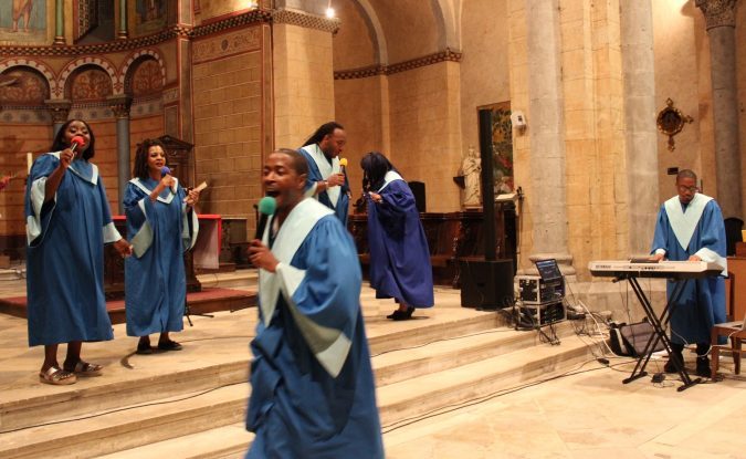 Glory Gospel Singers