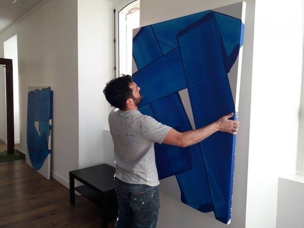 Pour la première exposition de la saison, le Grand Presbytère va se parer de bleu