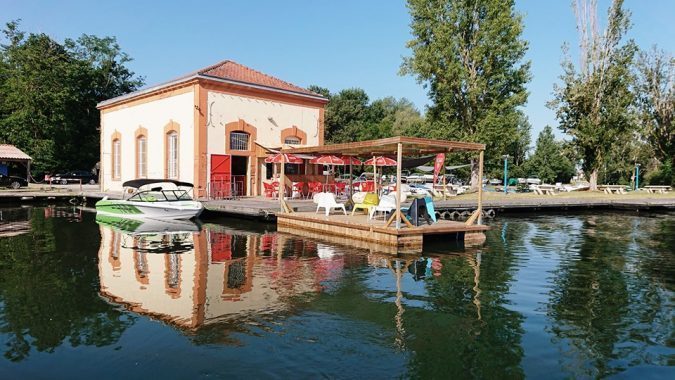 La nouvelle terrasse flottante
