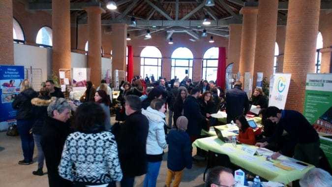 Sous l'ancienne halle centrale de Rieumes.