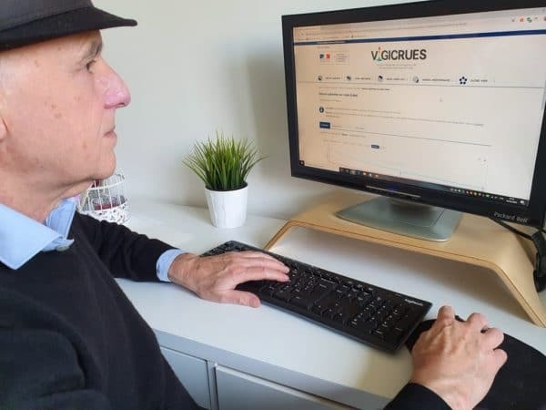 Jean-Jacques MARTINEZ, Président du SMIVAL, consulte les niveaux de la Lèze depuis chez lui