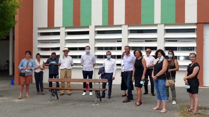 Peu de masques pour la photo