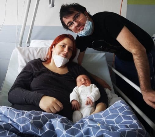 Premier bébé sans masque