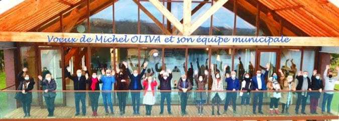 L'équipe municipale sur le balcon de la Maison Garonne