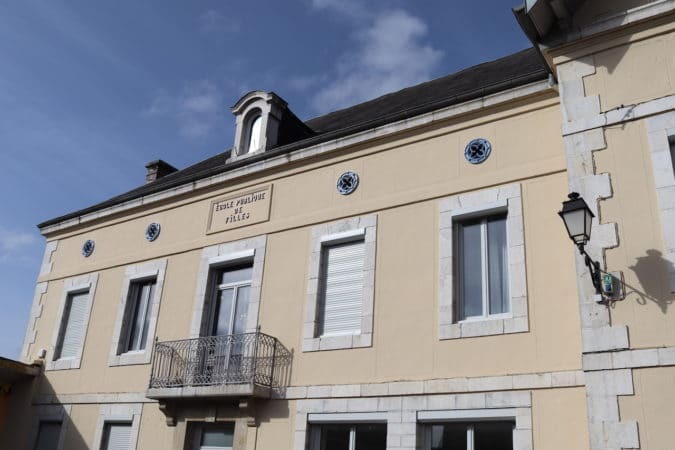 mairie de pointis de rivière