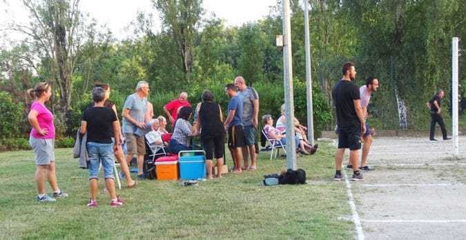 Parmi les sorties dans le Boulonnais, les concours amicaux de pétanque du mercredi soir attirent un nombreux public (archives).