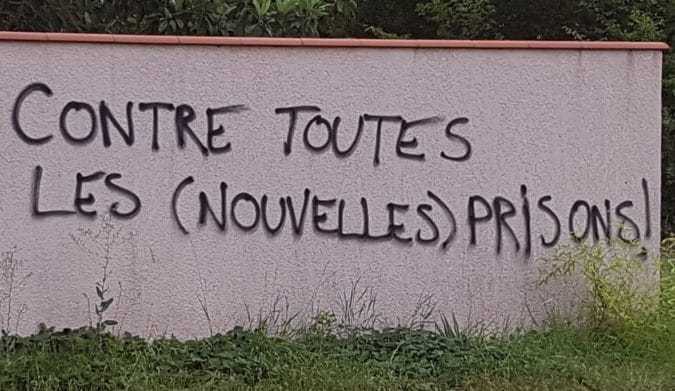Tag sur le mur