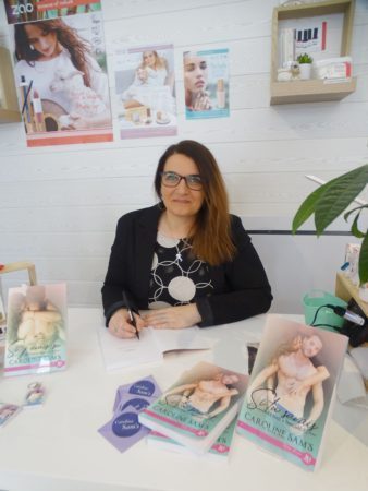 Caroline Sam's, auteur de la saga à succès Si J'avais Su, va sortir le 3ème tome en décembre.