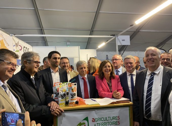 L’association des éleveurs La Brique Rose et YéO-frais s’engagent pour une filière responsable du lait en Occitanie