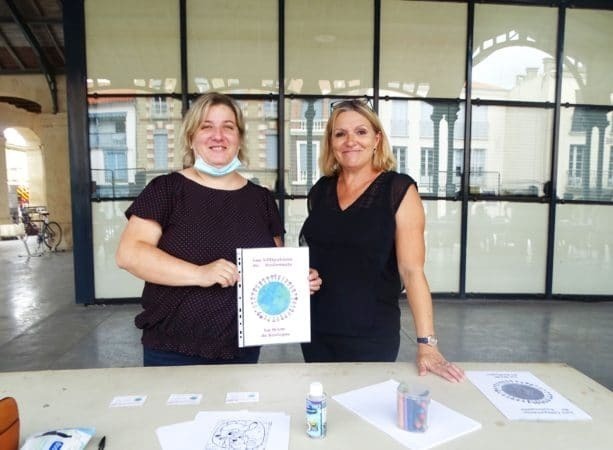 La Maison des assistantes maternelles Les Lilliputiens, à la journée des associations de Boulogne, était présentée par Claudine et Marlène.