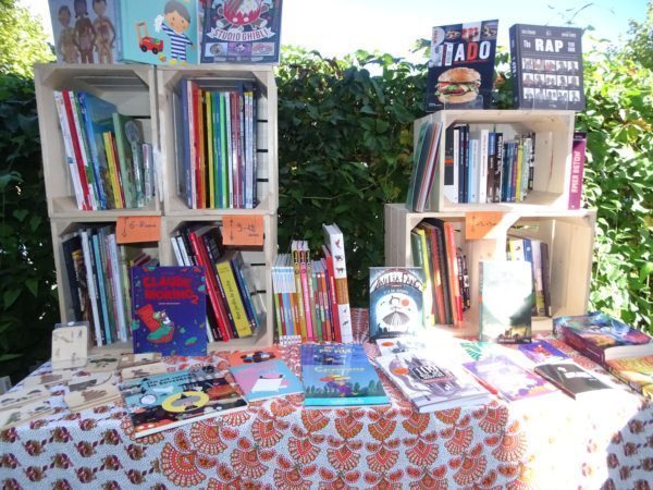La Vagabonde Librairie, une petite boutique ambulante qui a tout d'une grande.