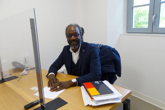 Les permanences juridiques sont assurées par des avocats du barreau de Saint Gaudens, tels Maître Diaka, à la maison des services de Boulogne.