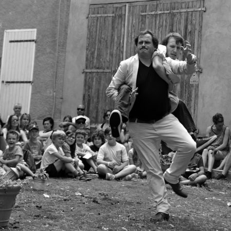 Pour passer un bon moment en famille, un conte pour enfants à la Cafetière samedi 11 décembre.