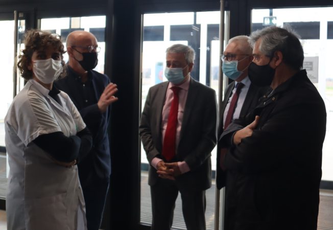 Présentation aux autorités