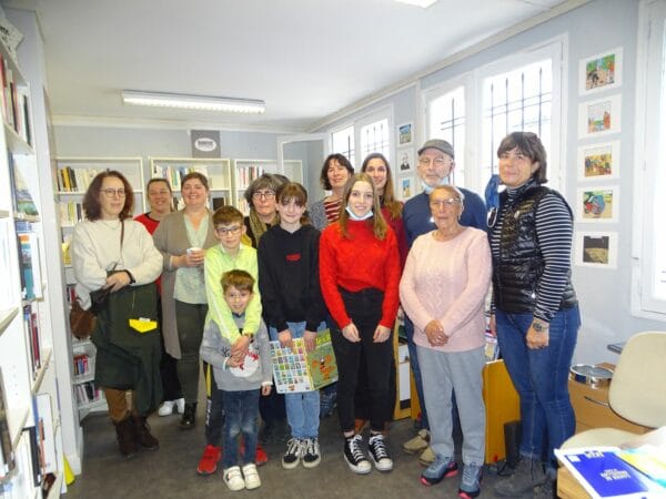 La nouvelle bibliothèque de Saint Blancard a ouvert ses portes samedi 12 mars pour le plus grand bonheur des lecteurs du territoire (à dr Sandrine Bajon).