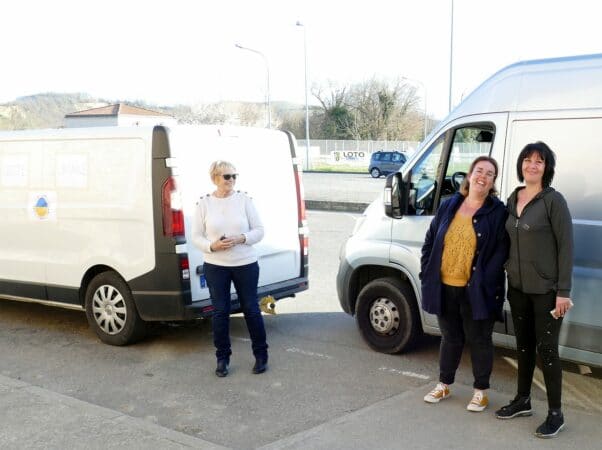 A droite les initiatrices