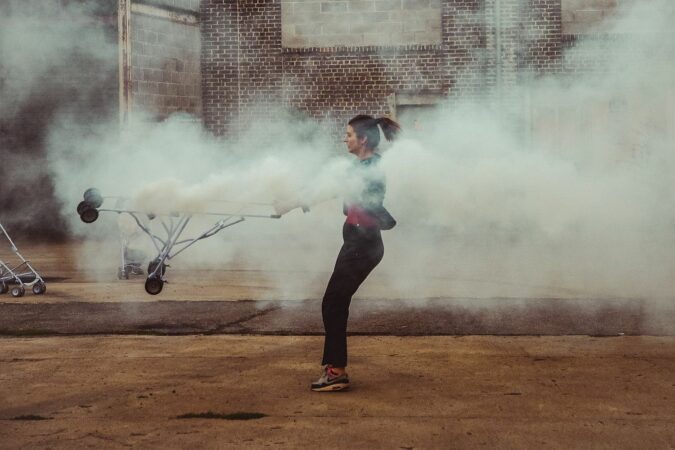 La monoparentalité au coeur du spectacle de rue proposé par la Cie Plateforme et Pronomade(s) à L'Isle en Dodon et Huos.