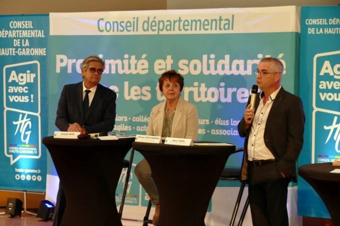 Denis Turrel accueille les représentants du Département
