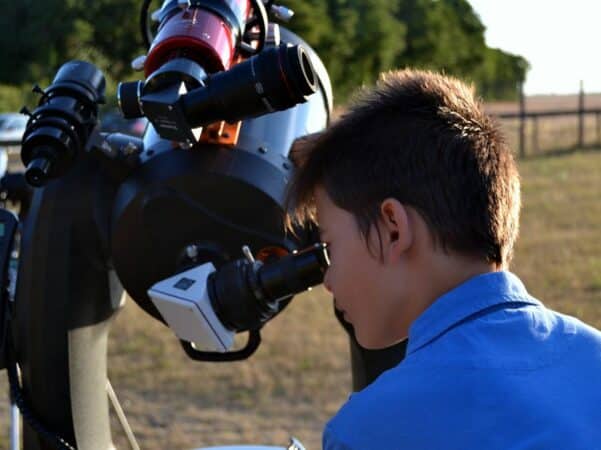 Parmi les animations prévues par le Musée archéologique de Montmaurin, l'observation des étoiles pendant deux soirées les 6 et 7 août à la villa gallo romaine.