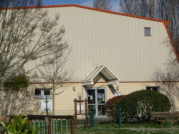 Les travaux d'aménagements et de nettoyage pour la rentrée prochaine ont eu lieu à Aurignac (illustration la salle de sports).