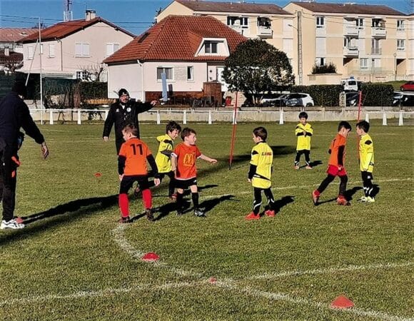 La rentrée de l'école de foot Save-Gesse, c'est le 3 septembre au stade Charles Suran de Boulogne (photo illustration).