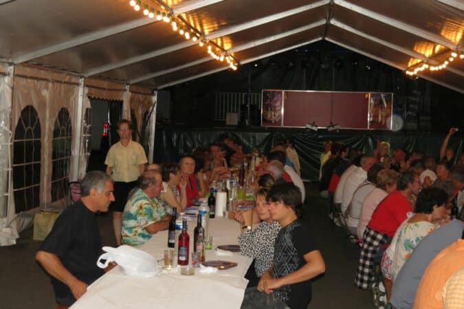 Convivialité des repas de quartiers