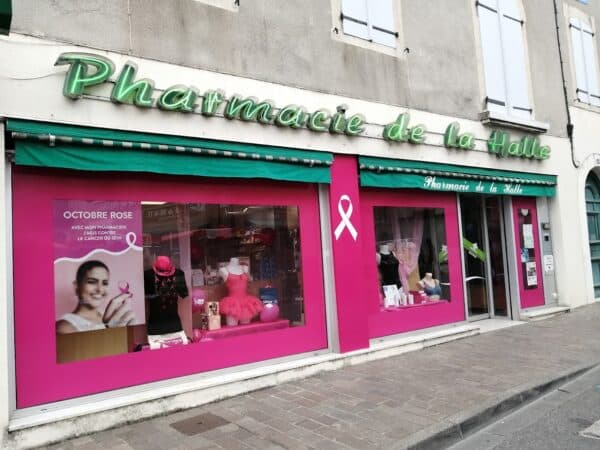 Les vitrines cazèriennes sont passées au rose