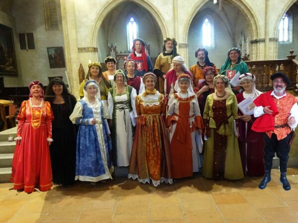 Guitare et Musique pour Tous prépare un merveilleux concert de Noël à Blajan le 4 décembre avec le Choeur Florentina (photo).