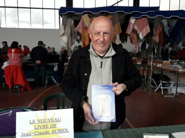 Jean Claude Auriol transmet dans ses écrits sa passion pour l'Histoire et la Grande Guerre en particulier, il présentait son nouvel opus Les insoumises de 1914 1948 à Boulogne dimanche 27 novembre.