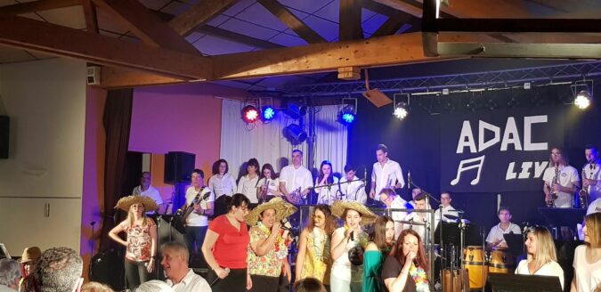 Un beau spectacle en perspective à Ciadoux samedi 18 février avec l'orchestre ADAC Live (photo archives).
