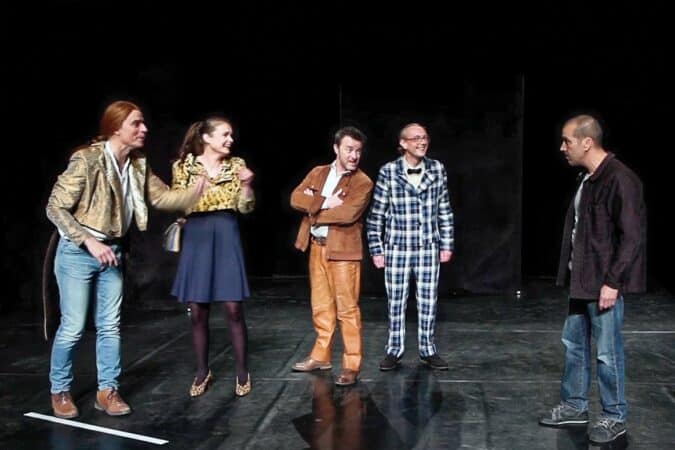 On rit, parfoit d'un rire grinçant !