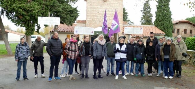 Grévistes rejoints par quleques parents
