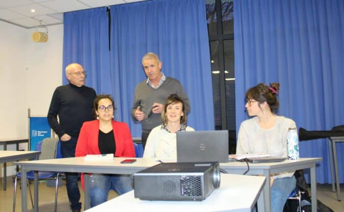 Réunion publique pour le PLUi (de g à dr J. Ferrère vice président 5C, C. Perrin, A. Boubée maire, J. Barès, C. Morlas).