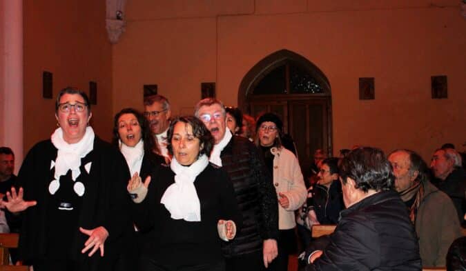 L'excellente chorale Ma Grand-Mère était noire en concert à Saman.