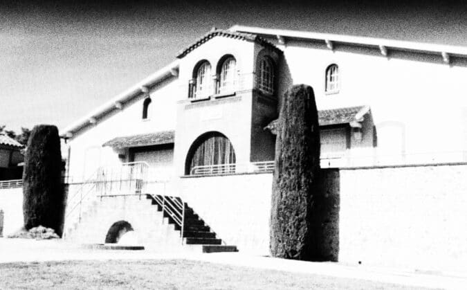 Une visite d'impose !