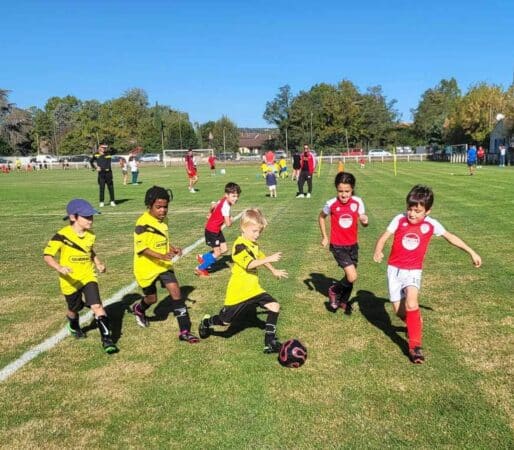 Le stage de Pâques de l'école de foot Save-Gesse approche, inscrivez vos enfants.