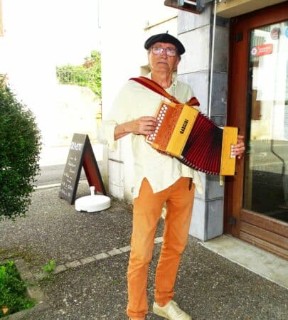 Charles Dugros, dit Charlou, conteur, musicien, président de Terracor à Montmaurin.