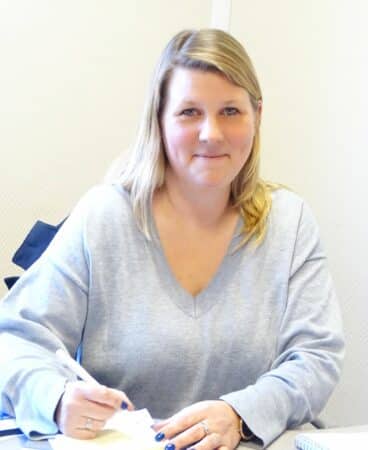 Charme et efficacité, Séverine Soldeville est responsable du Cenre Intercommunal d'Aide Sociale, sur tout le territoire de la 5C.