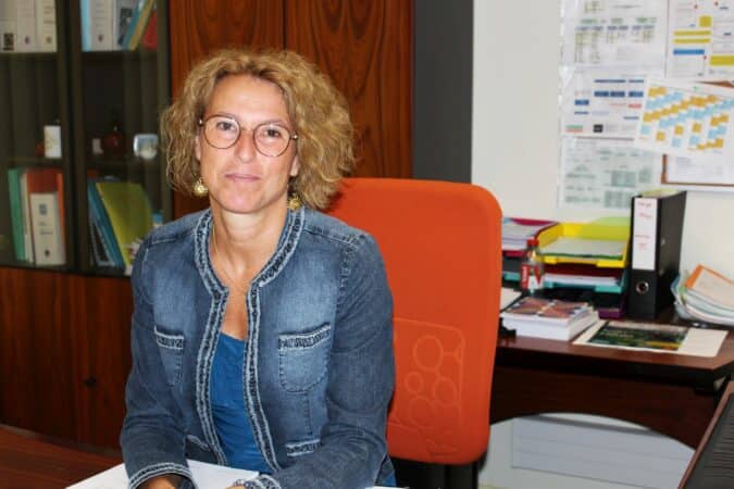 Karine Bigou, Principale du collège Charles Suran à Boulogne.