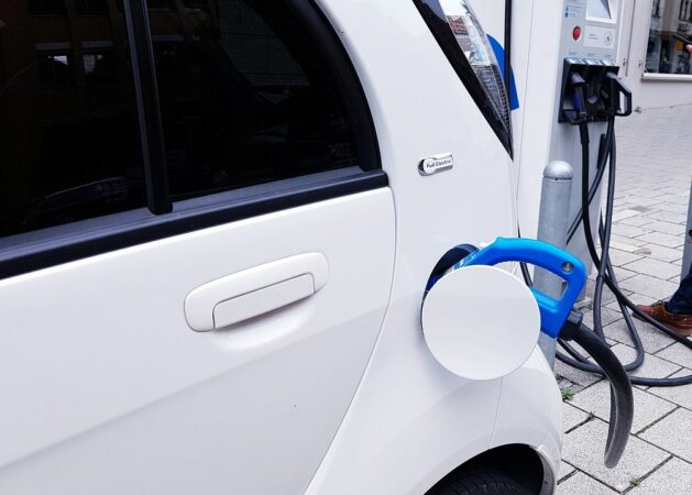 Acheter un véhicule électrique en 2026, les infos de Bercy.