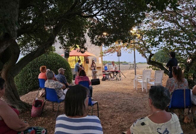 Une magnifique soirée musicale et gourmande à l'initiative de Camell'Arts, à la chapelle Sainte Germaine.